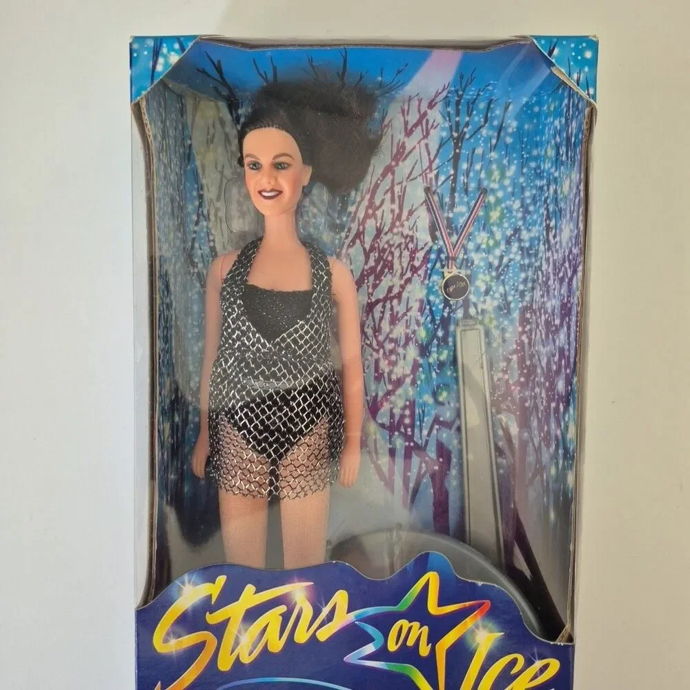 Playmates Stars On Ice Katarina Witt Olympics Skater Fashion Play Doll 1998